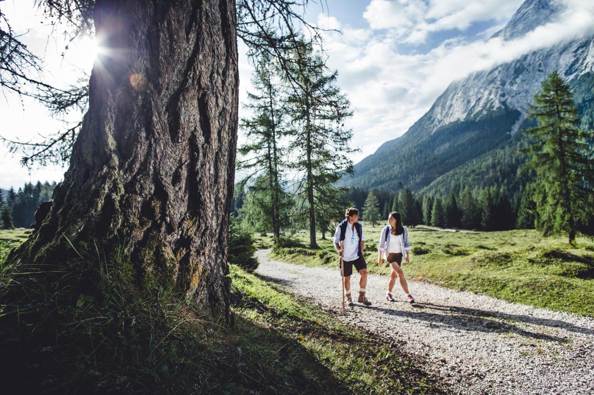 Inntaler Hof Seefeld in Tirol Exterior photo