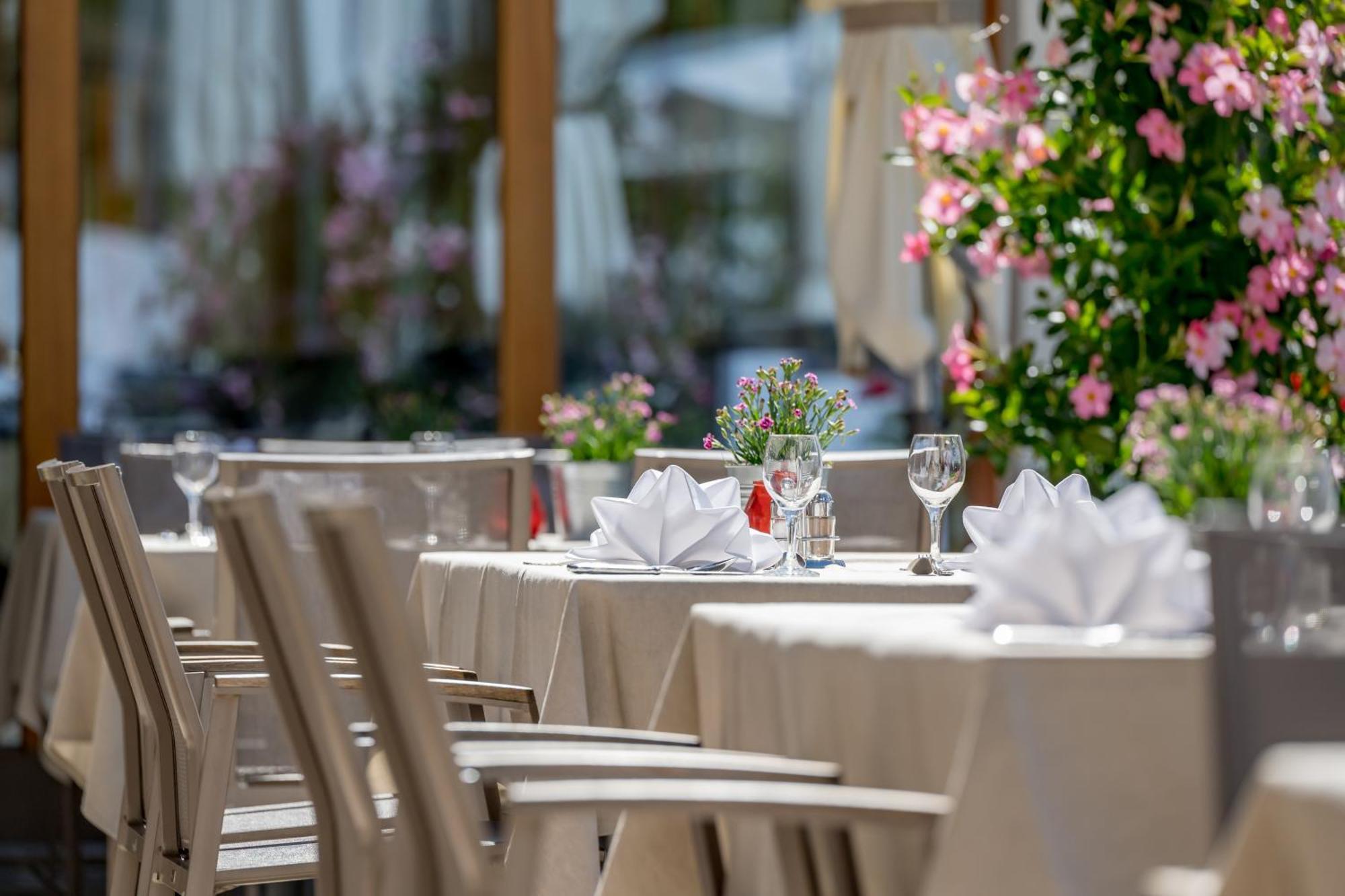 Inntaler Hof Seefeld in Tirol Exterior photo
