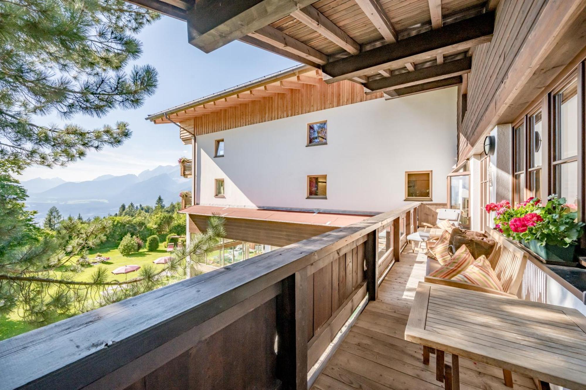 Inntaler Hof Seefeld in Tirol Exterior photo
